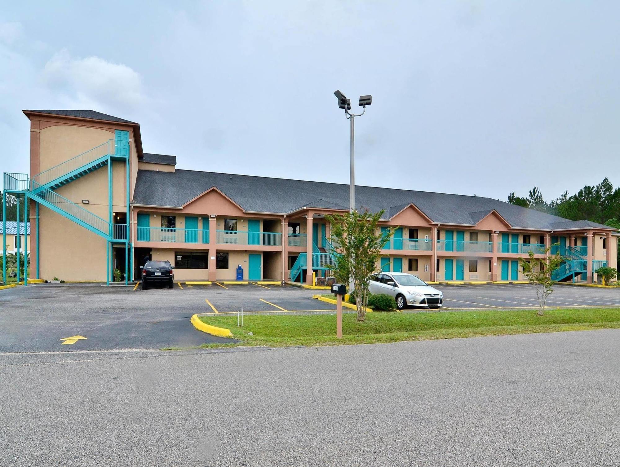 Motel Super 8 By Wyndham Moss Point Exterior foto